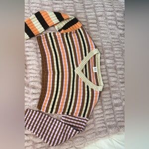 urban outfitters crochet sweater, size small